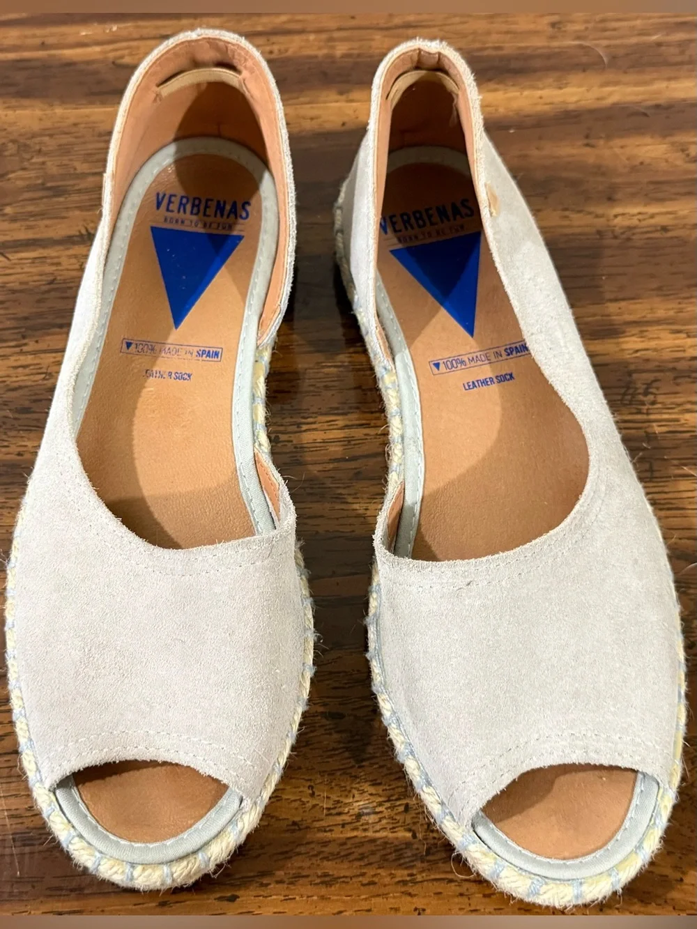 Verbenas cream suede